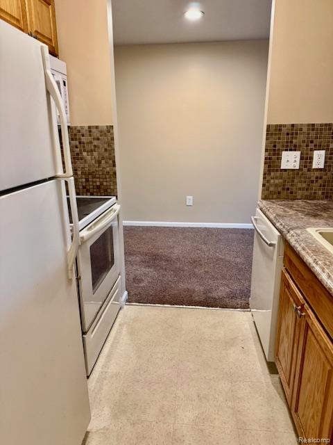 Foto del edificio - 831 Bloomfield Village Blvd