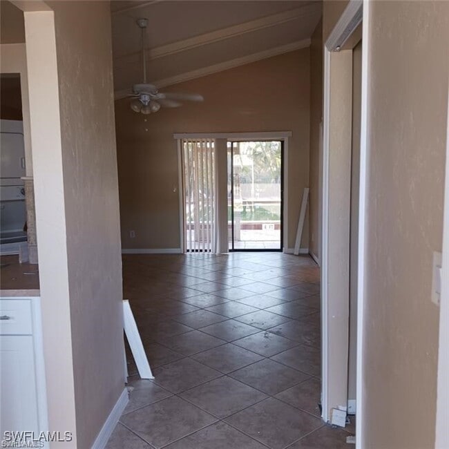 Foto del edificio - 4234 SE 19th Pl