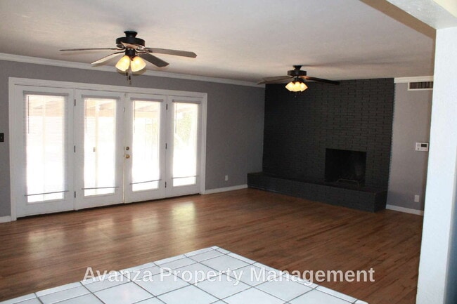 Building Photo - Home for Rent  3 Bed/1 Bath - 1,847 Sq Ft.  Rent: $2,095/month  Deposit: $2,195 Hoover High Region