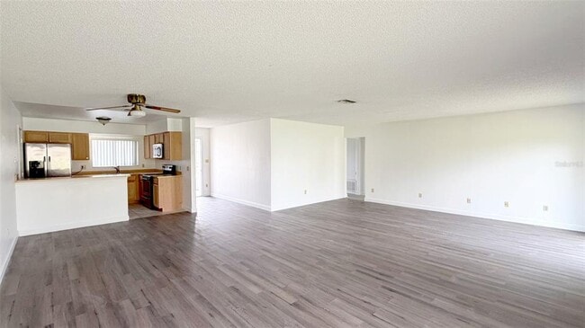 Building Photo - 5523 Westbrook Dr