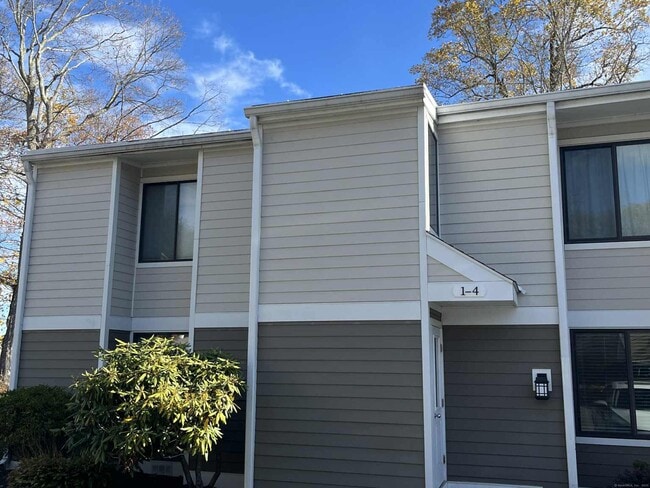 Building Photo - 2 Cook Close