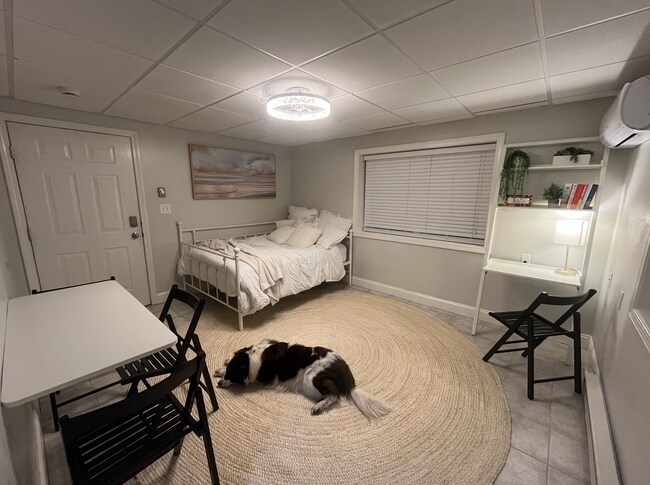 Foto del edificio - 497 Winnacunnet Rd