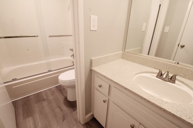 Foto del edificio - Crestview North Apartments