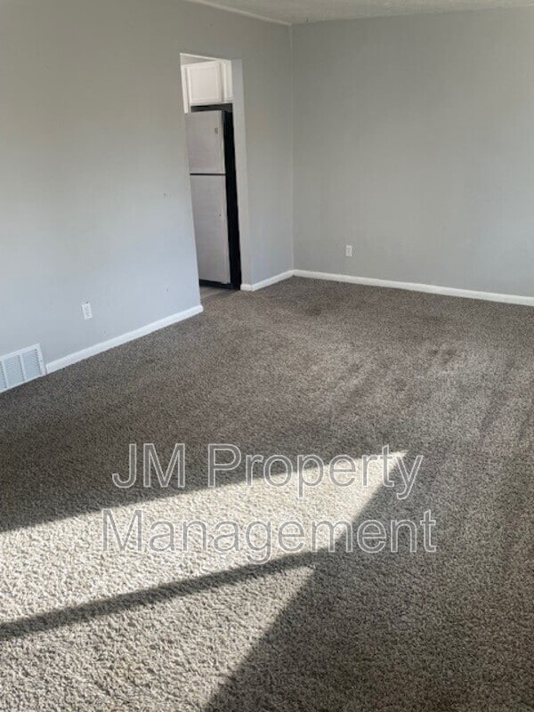 Photo - 3138 W Dakota Ave Apartment