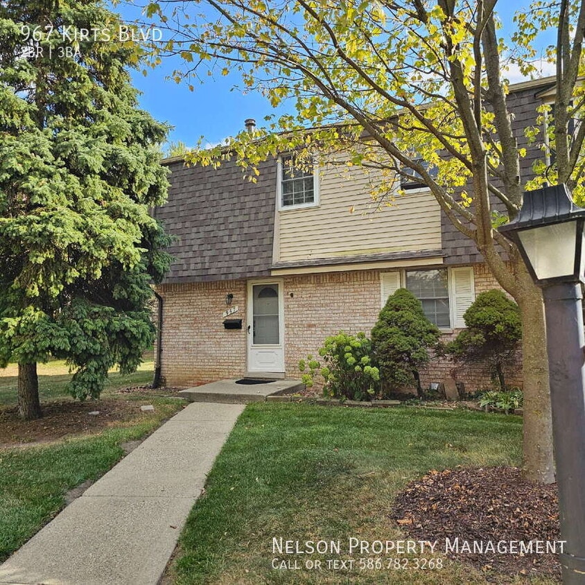 Foto principal - 967 Kirts Blvd