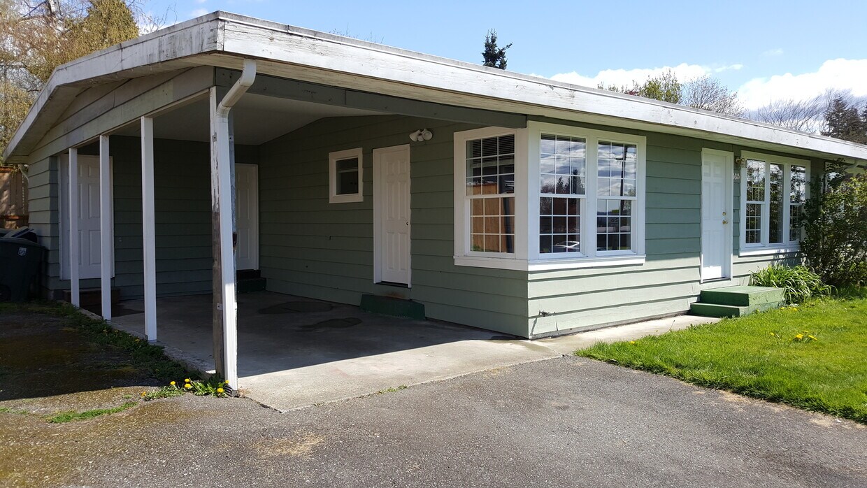 Foto principal - 1615 Pine Ave