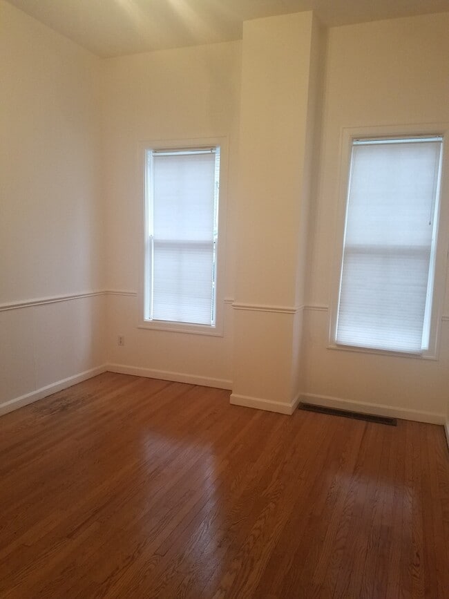 Building Photo - Office Suites in NW Nob Hill/Alphabet Dist...