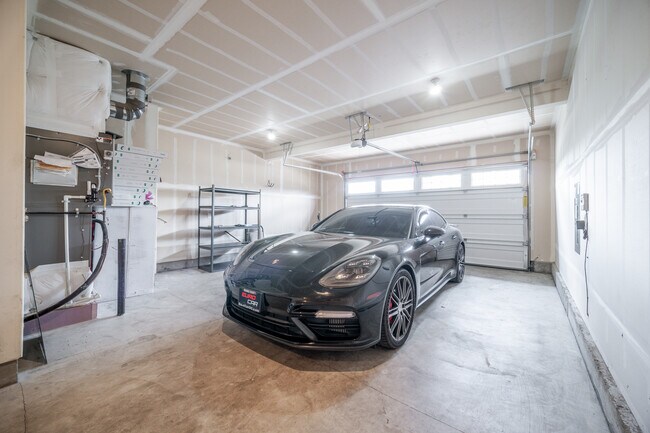 Foto del edificio - 10513 NE 144th Ave