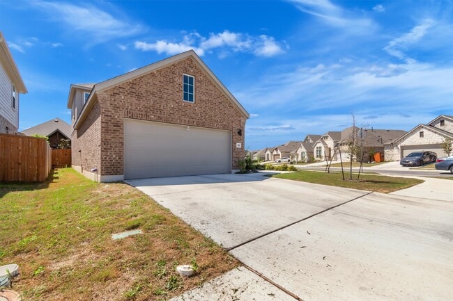 Building Photo - 108 Blackwell Ln