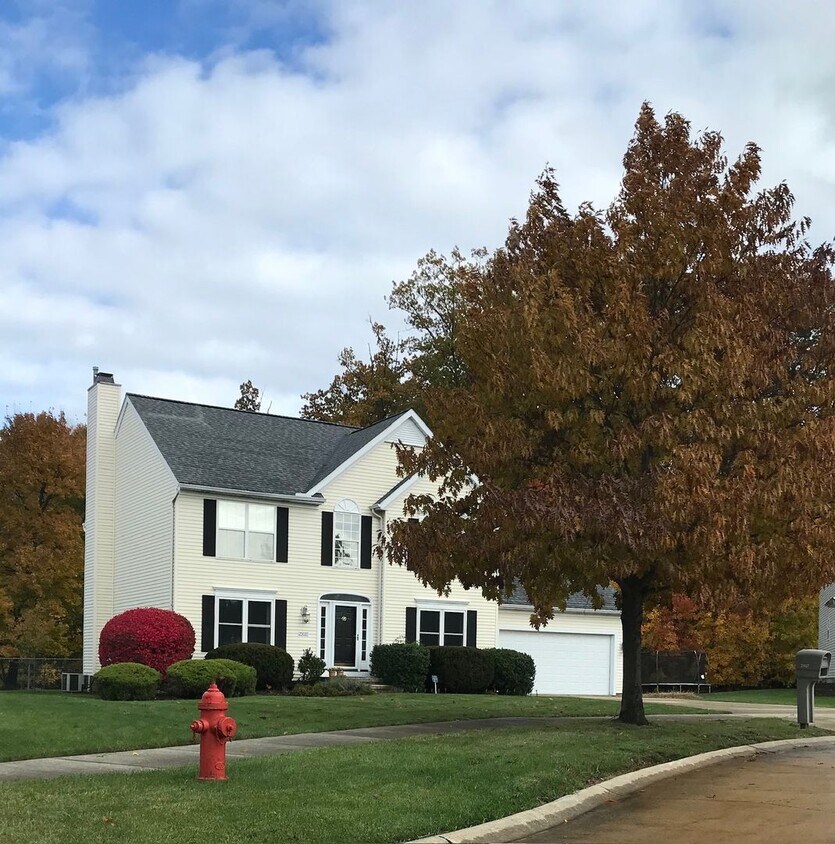 Primary Photo - 25027 Rushmore Ct