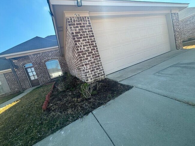 Building Photo - 1514 Arcadia Ln