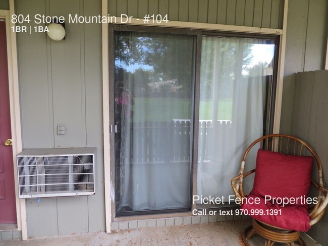 Building Photo - 804 Stone Mountain Dr