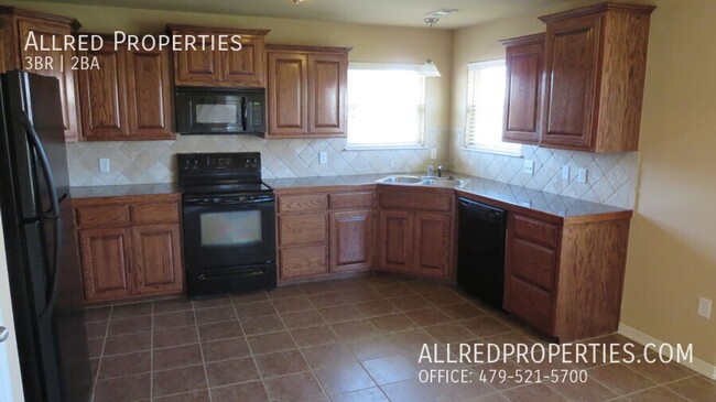 Foto del edificio - Gorgeous 3 Bedroom 2 Bathroom Single Famil...