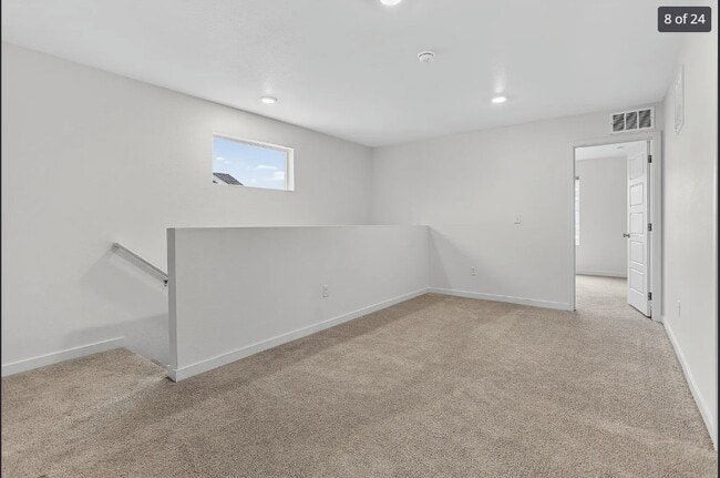 Building Photo - 270 Cardinal St