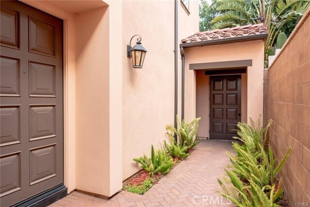 Building Photo - 64 Ashdale