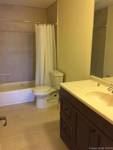 Building Photo - 2700 S University Dr