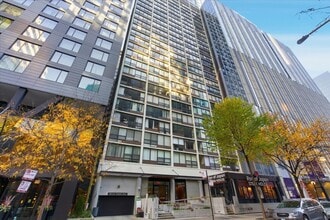 Building Photo - 230 E Ontario St