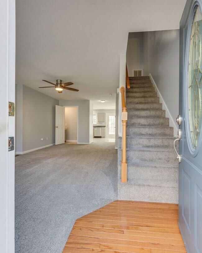 Building Photo - Now Available | 2 Bedroom 2.5 Bath | Bristol, TN