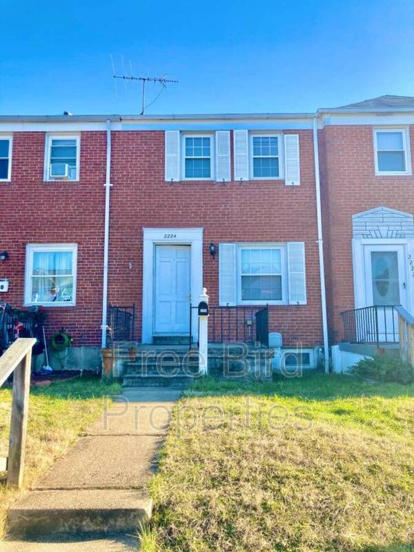 Building Photo - 2224 Redthorn Rd