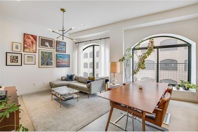 Foto del edificio - Apartment for Rent