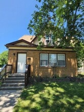 Building Photo - 705 E Montgomery St