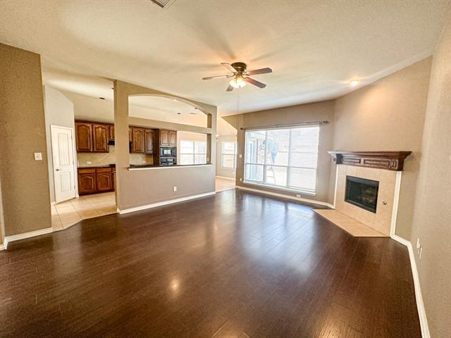Foto del edificio - 1715 Nestledown Dr