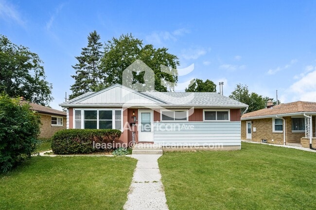 Building Photo - 5251 N 83rd St