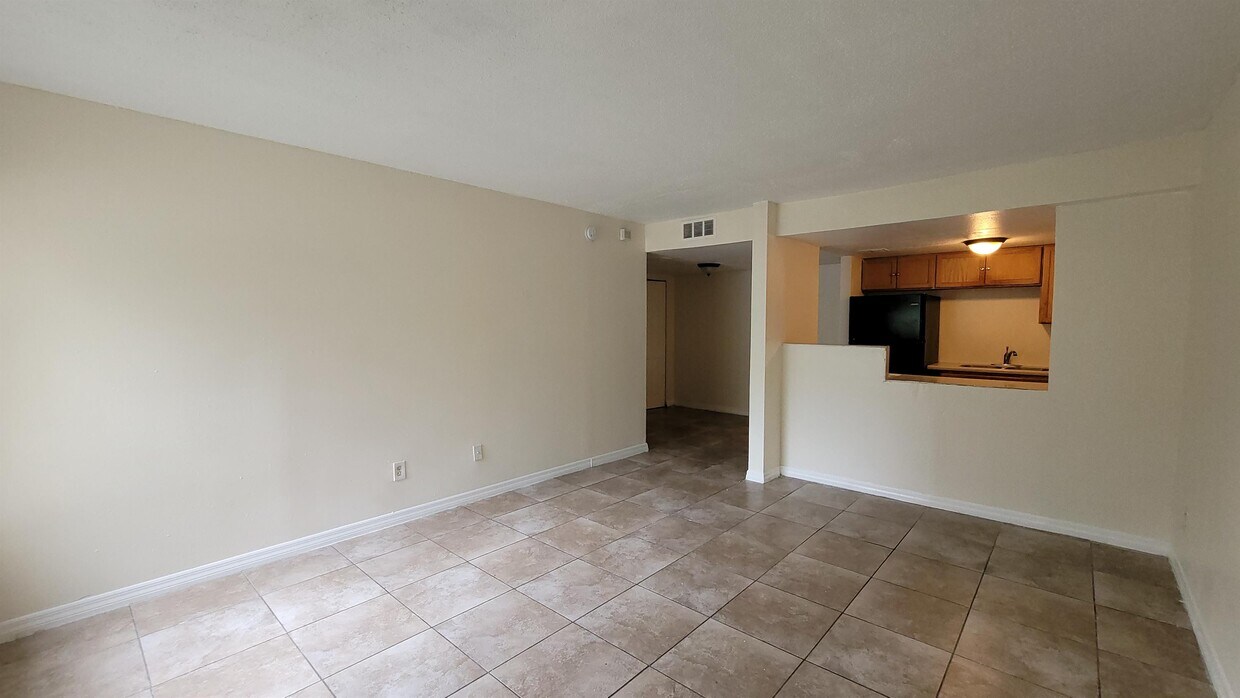 7670 Forest City Rd, Orlando, FL 32810 Townhome Rentals in Orlando FL