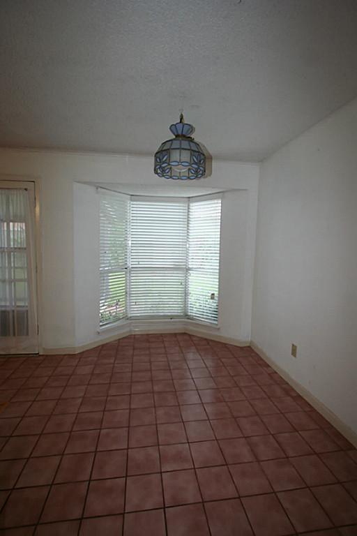 Building Photo - 16335 Brookford Dr