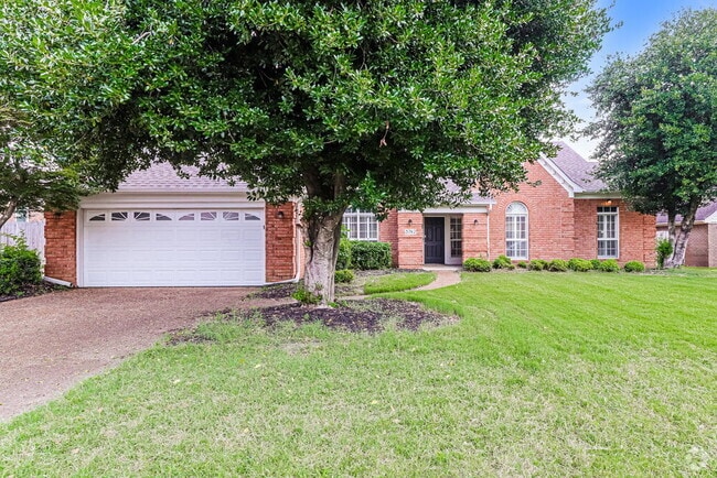 Building Photo - 3742 Dalron Dr