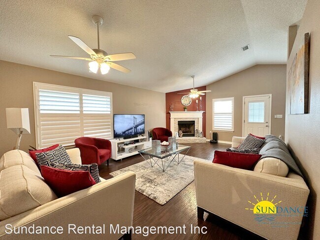 Foto del edificio - 3 br, 2 bath House - 562 Rough Leaf Lane