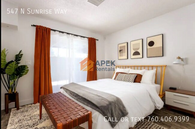 Foto del edificio - 547 N Sunrise Way