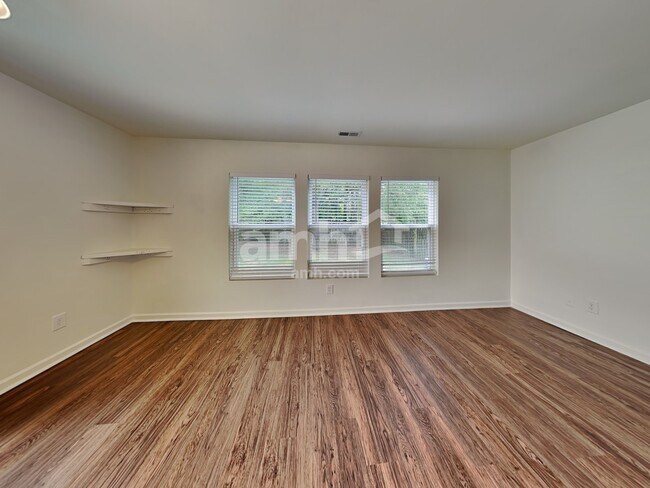 Foto del edificio - 1129 Rutledge Landing Dr