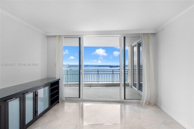 Foto del edificio - 808 Brickell Key Dr