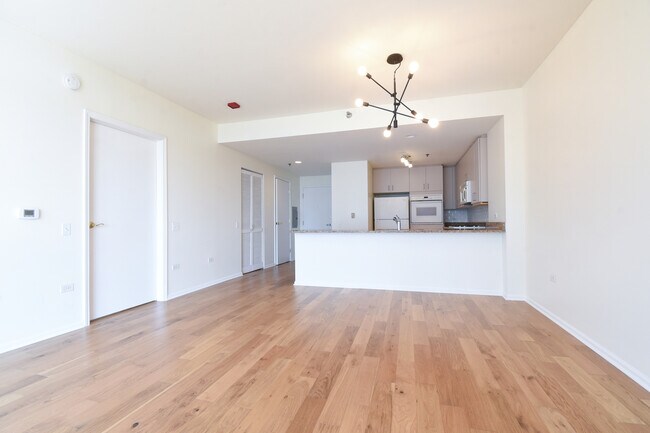 Foto del edificio - 1515 S Prairie Ave