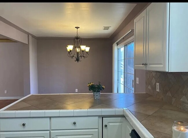 Building Photo - 2130 Mallard Green Pl