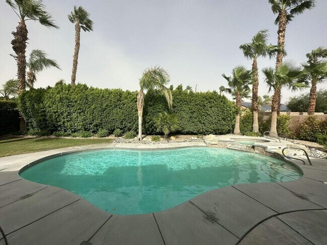 Foto del edificio - 68214 Santiago Rd