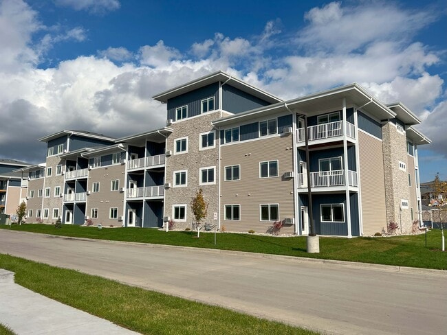 Building Photo - Carlson Place Apartments