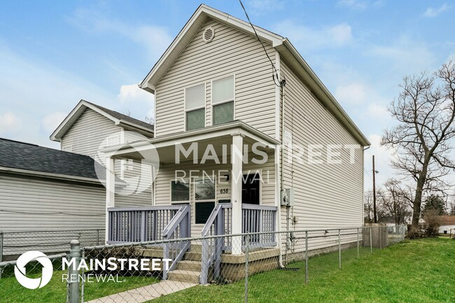 Building Photo - 638 S 26th St