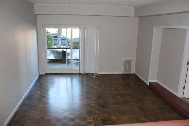 Foto del edificio - 2Bed Chestnut Hill