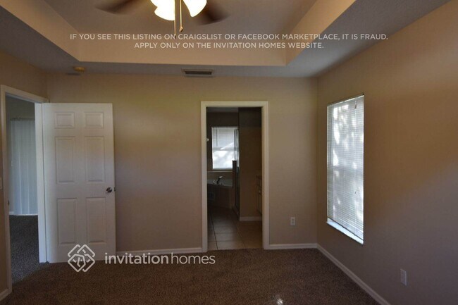 Foto del edificio - 2474 SE Wood Ave