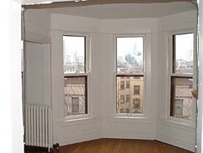 Building Photo - 516 W Diversey Pkwy