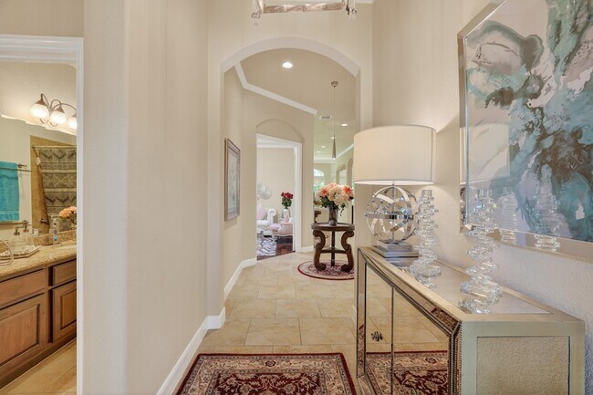 Building Photo - 55 S Victoriana Cir