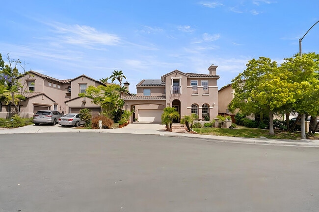 Building Photo - 7116 Torrey Mesa Ct