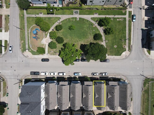 Foto del edificio - 1405 Patterson St