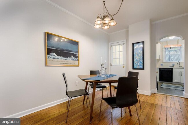 Foto del edificio - 2447 Olive St