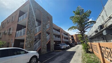 Building Photo - 6800 W 16th Dr
