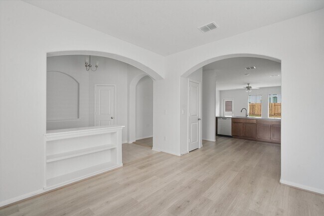 Foto del edificio - New 3-Bedroom Home Available for Lease