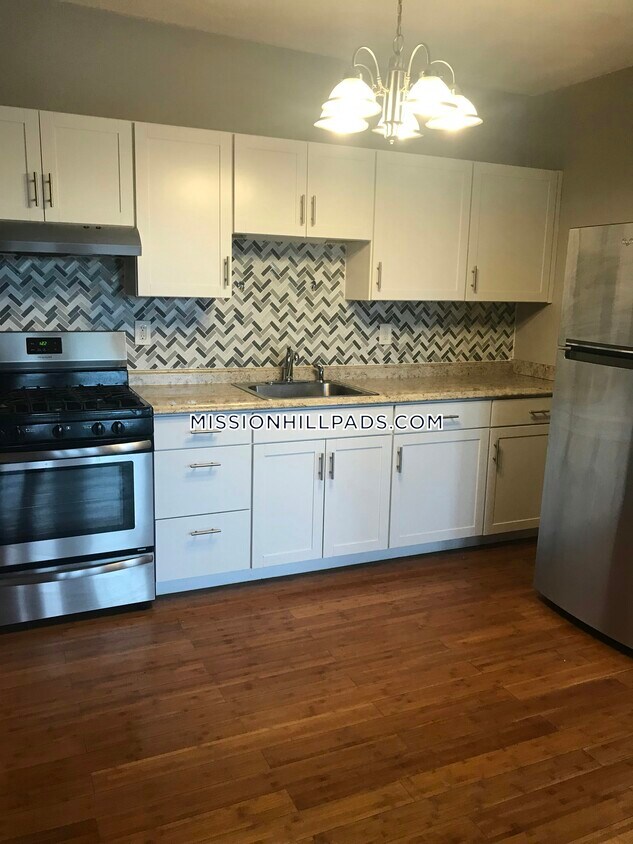 Foto principal - 338-342 Warren St.