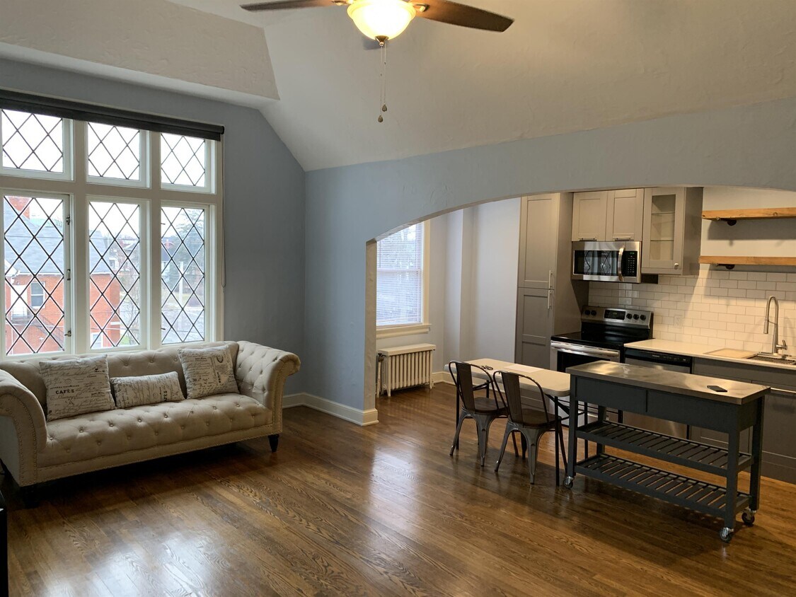Foto principal - 2200 Scottwood Ave